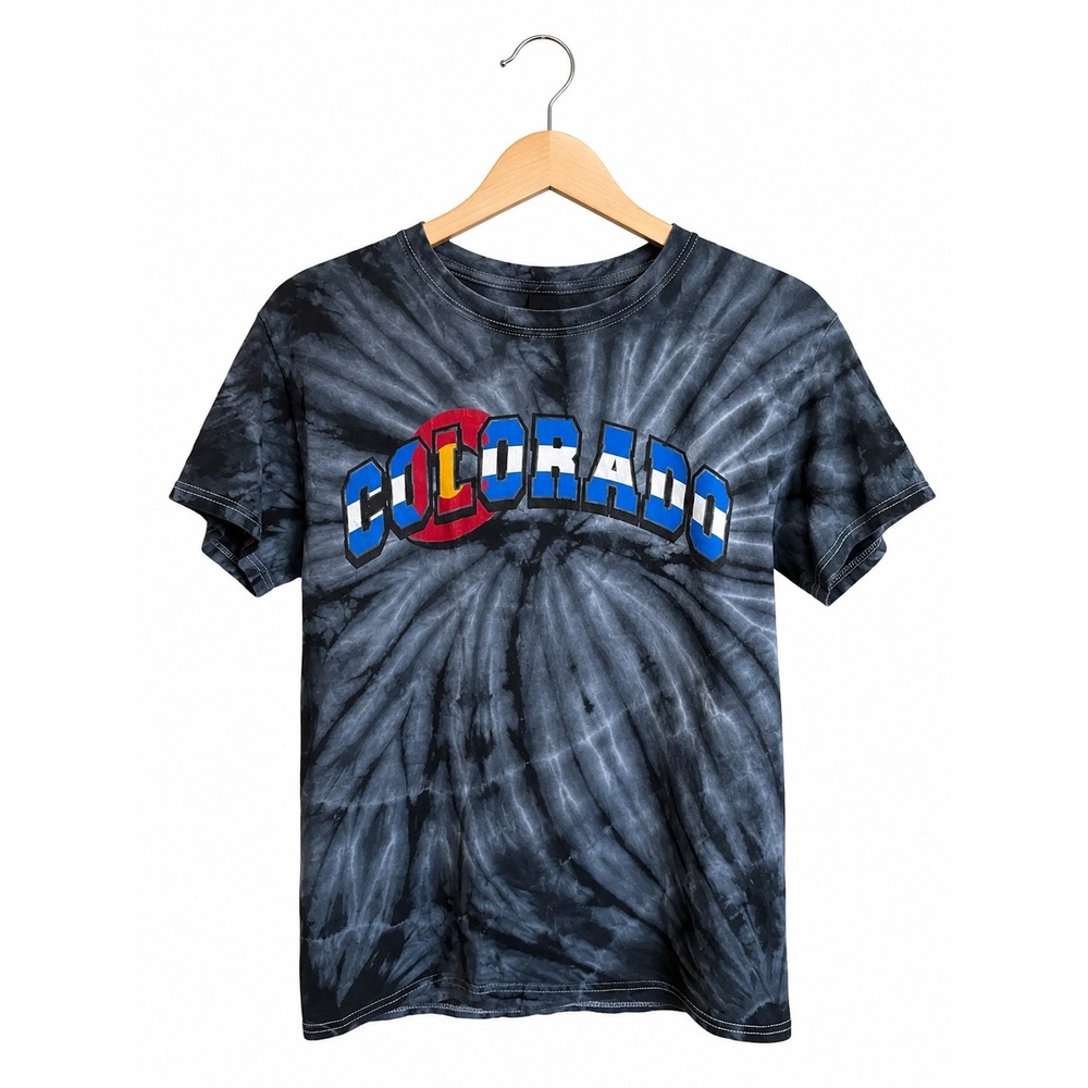 Black and Blue Short Sleeve Tee‎ with Dynamic Spiral Design Tie Dye Colorado